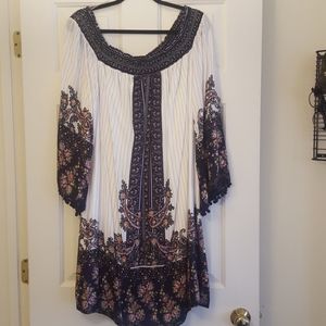 Patterned sun dress
